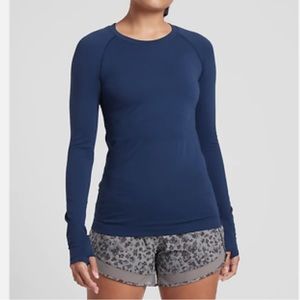 Athleta Blue Momentum Seamless Top